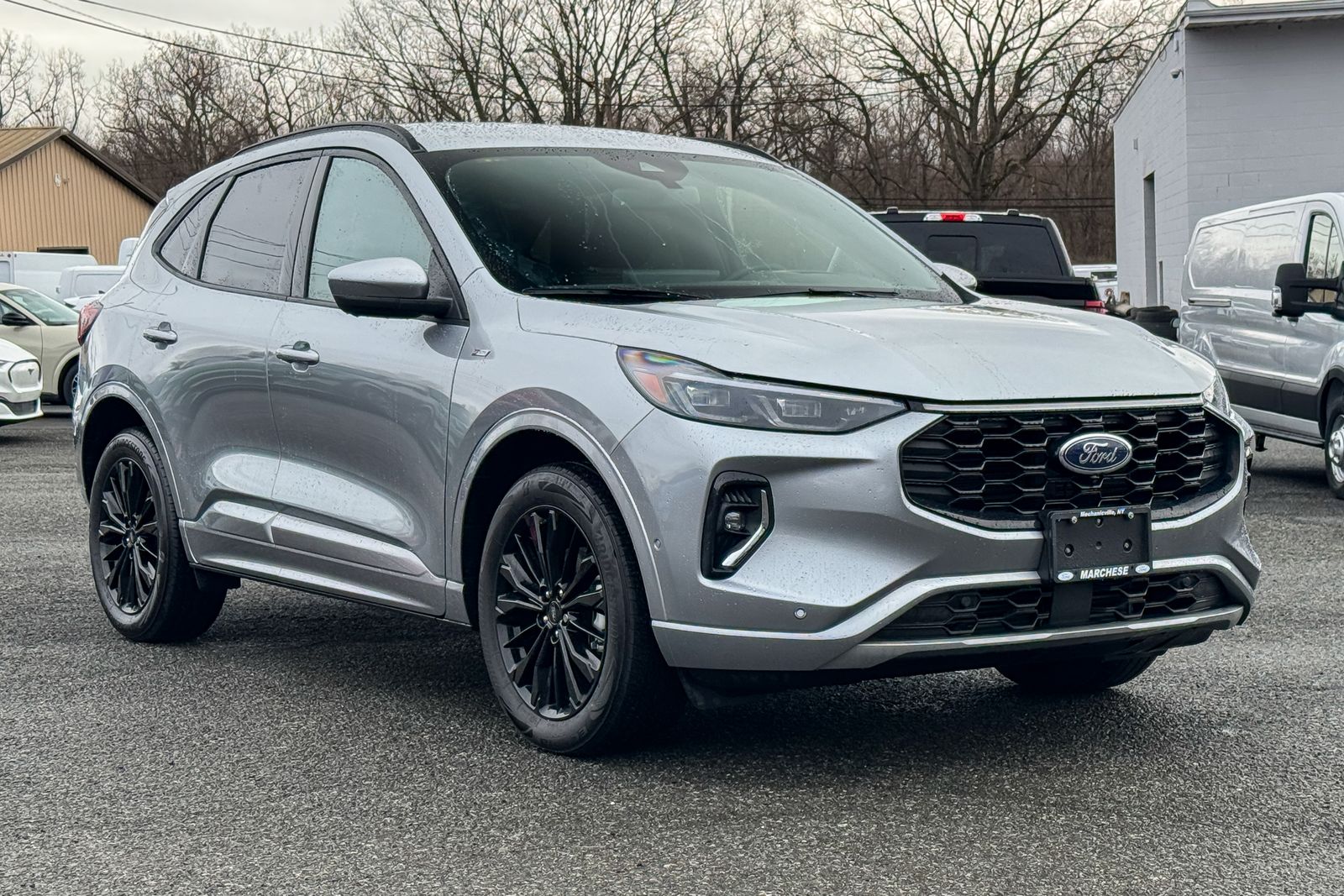 FORD ESCAPE - 1