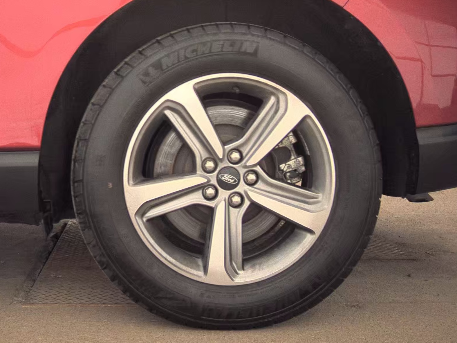 2024 Ford Edge SEL AWD