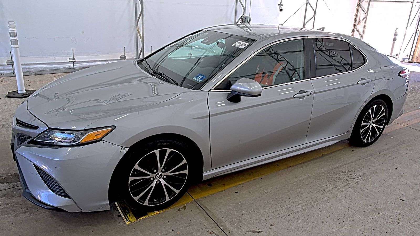 2020 Toyota Camry SE FWD