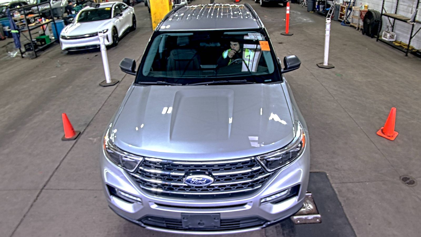 2023 Ford Explorer XLT AWD