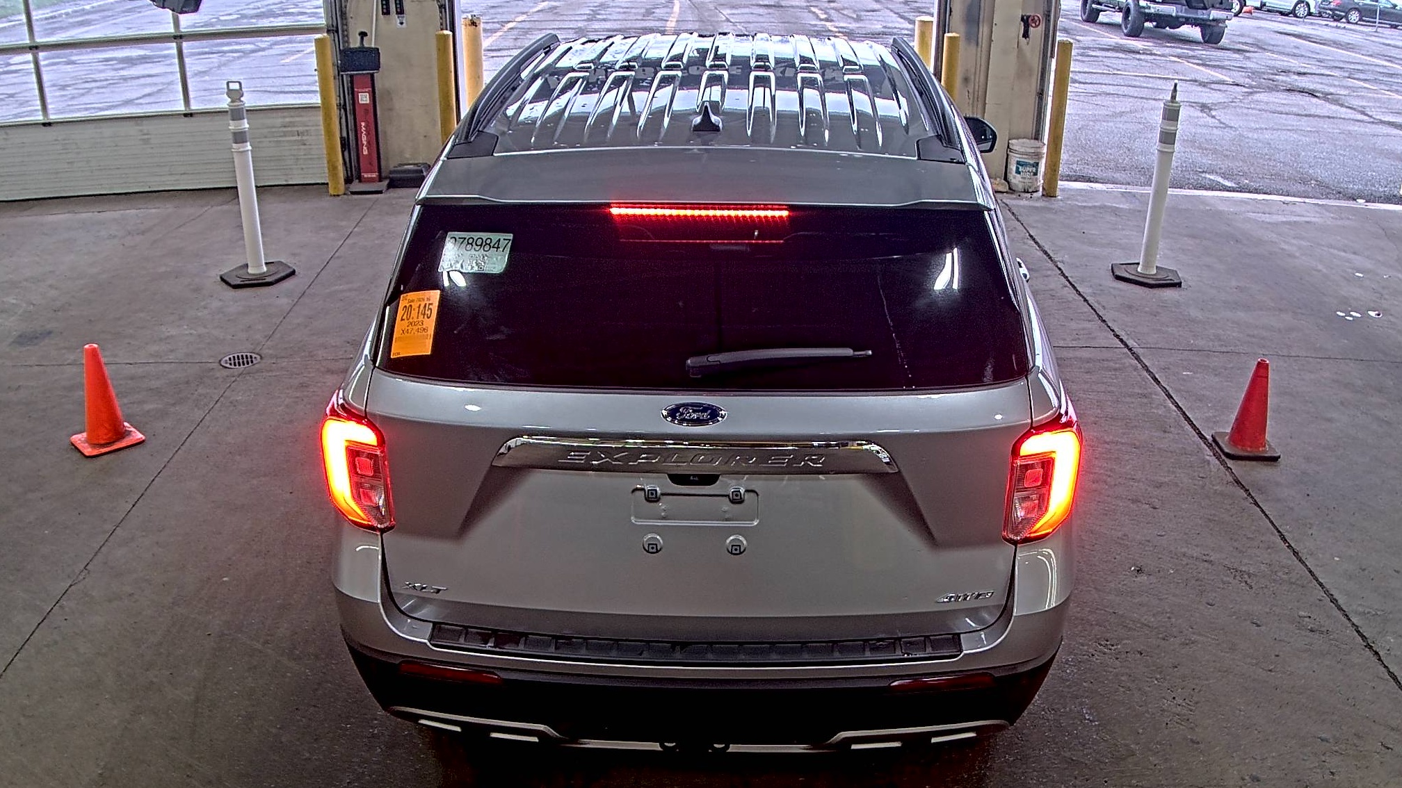 2023 Ford Explorer XLT AWD