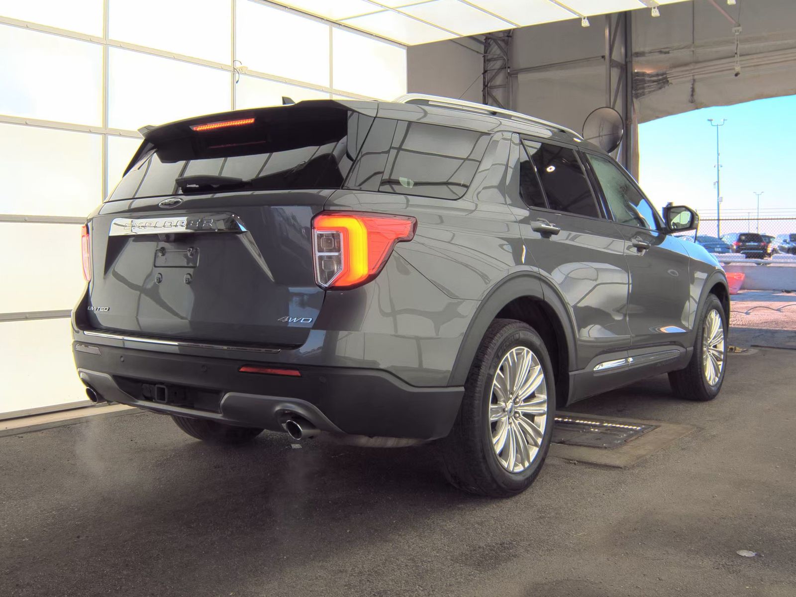 2023 Ford Explorer Limited AWD