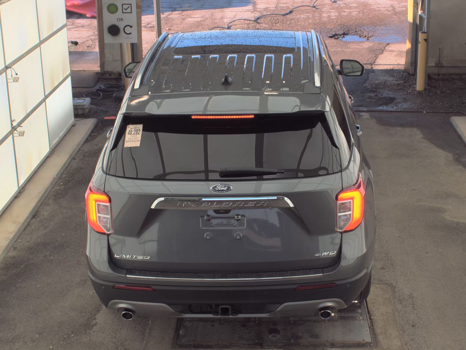 2023 Ford Explorer Limited AWD