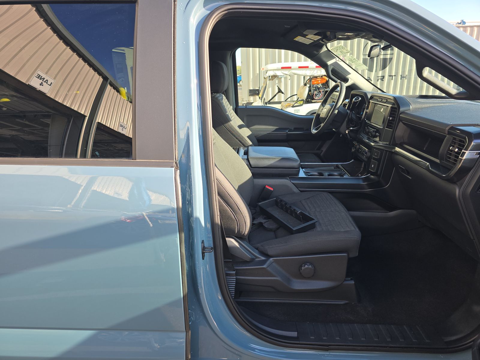 2023 Ford F-150 XL AWD