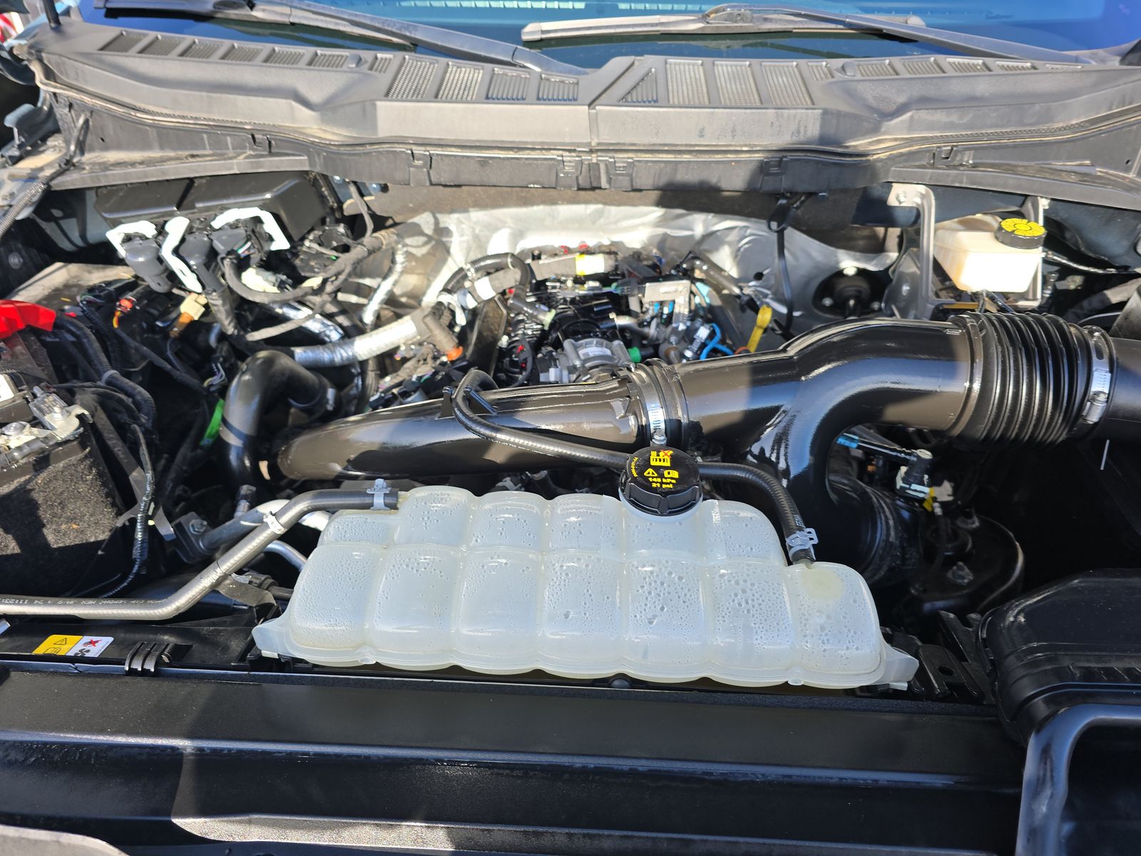 2023 Ford F-150 XL AWD