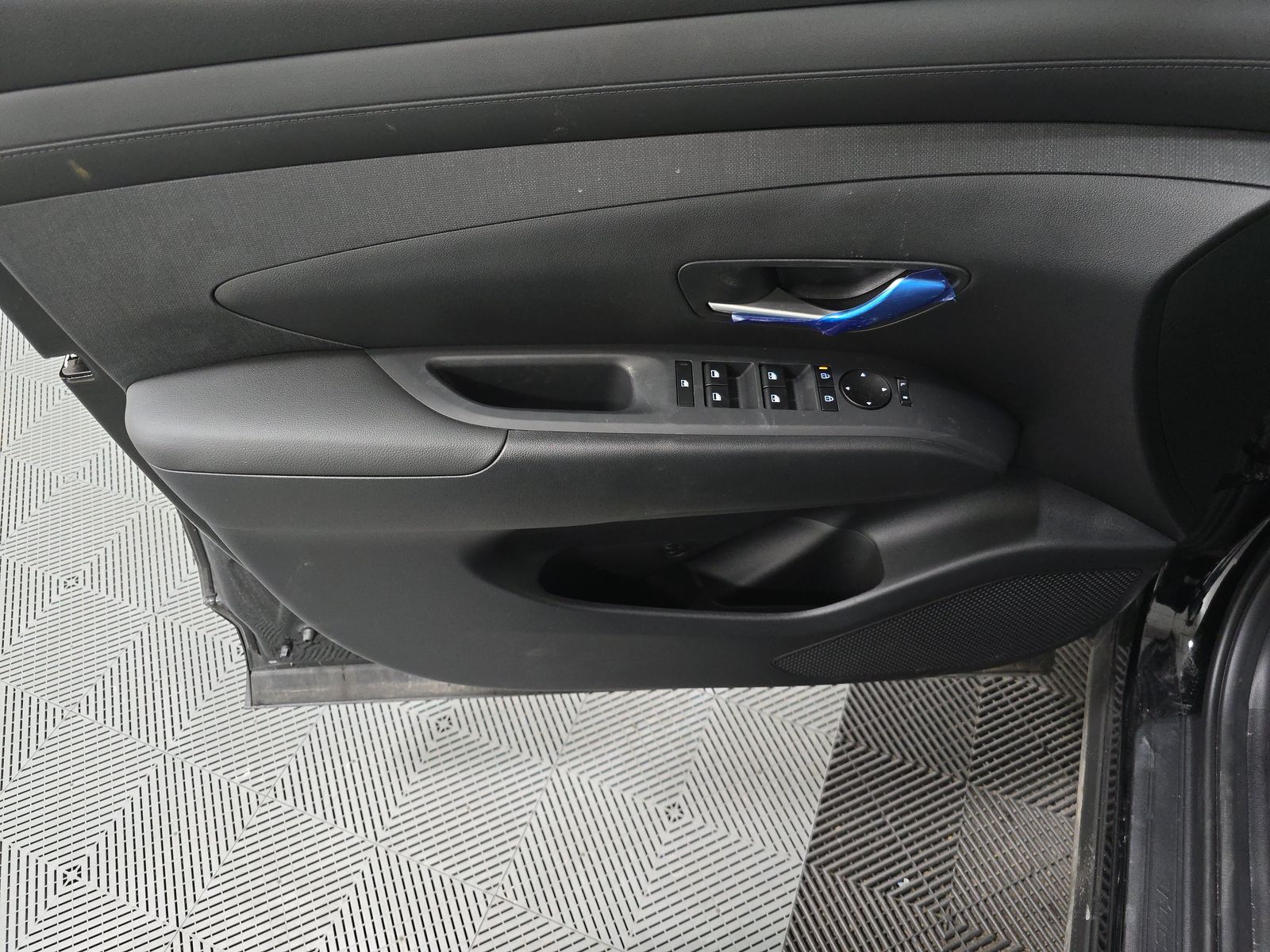 HYUNDAI UNKNOWN - 10