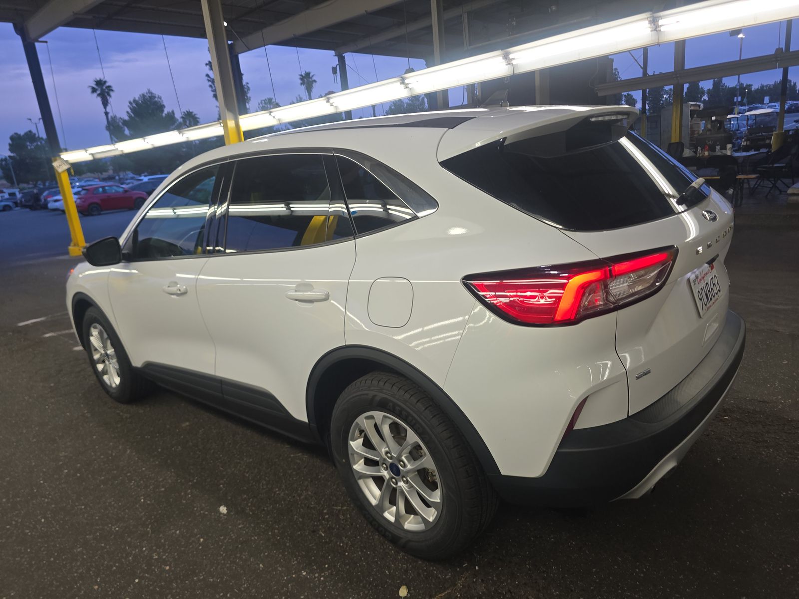 2022 Ford Escape Hybrid SE FWD