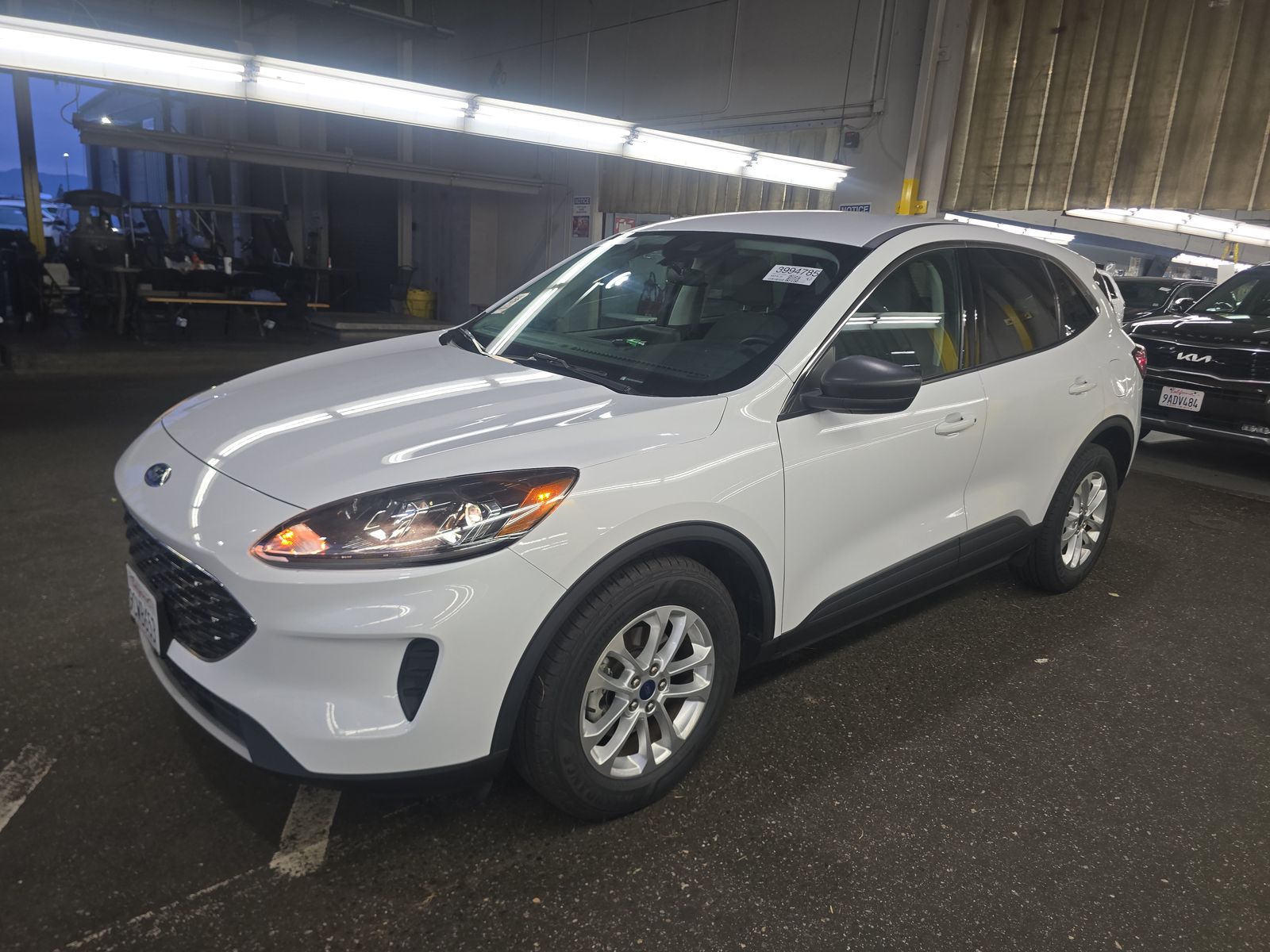 2022 Ford Escape Hybrid SE FWD