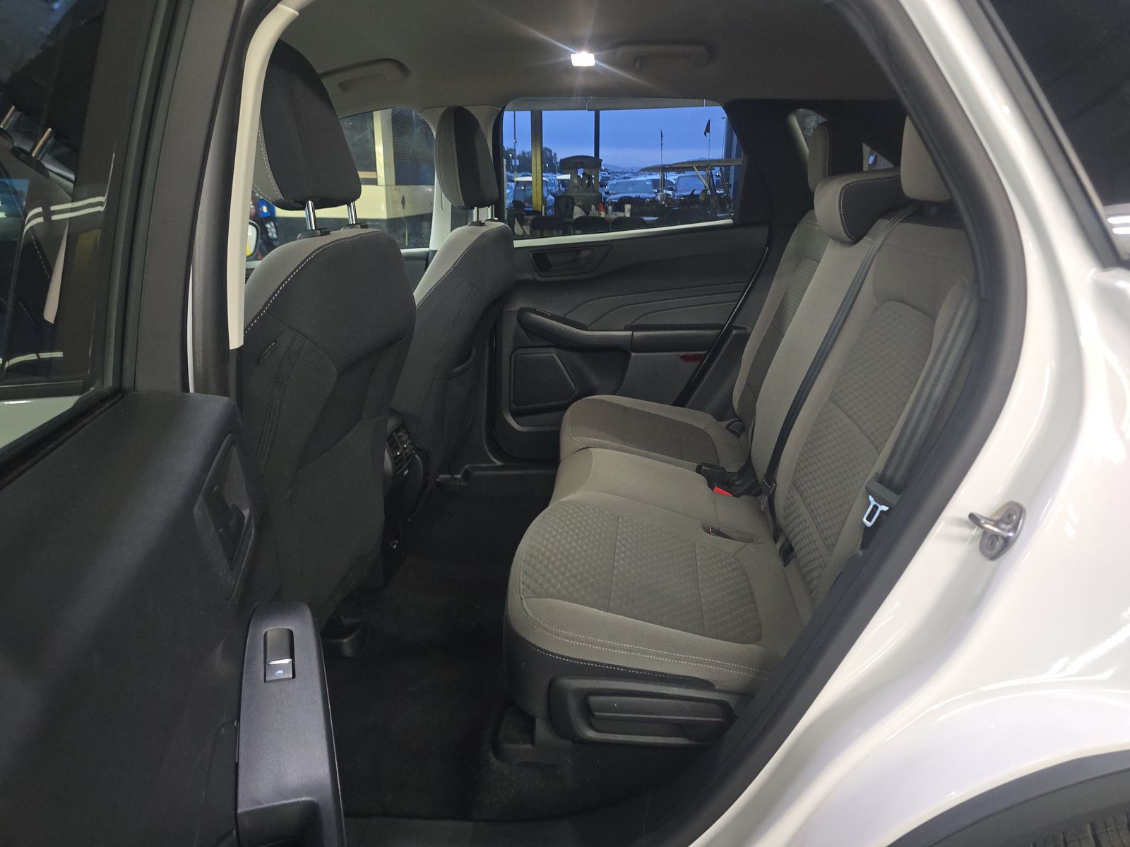 2022 Ford Escape Hybrid SE FWD