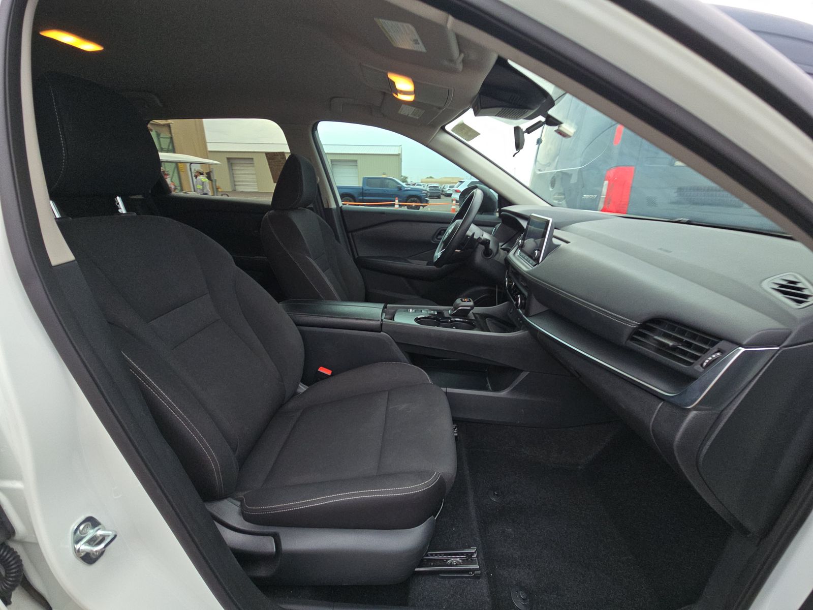 2024 Nissan Rogue S FWD