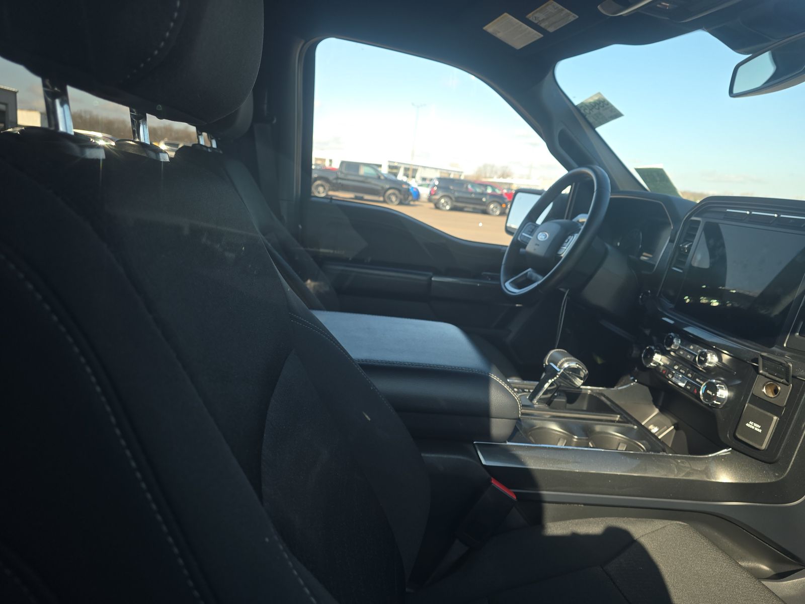 2023 Ford F-150 XLT AWD