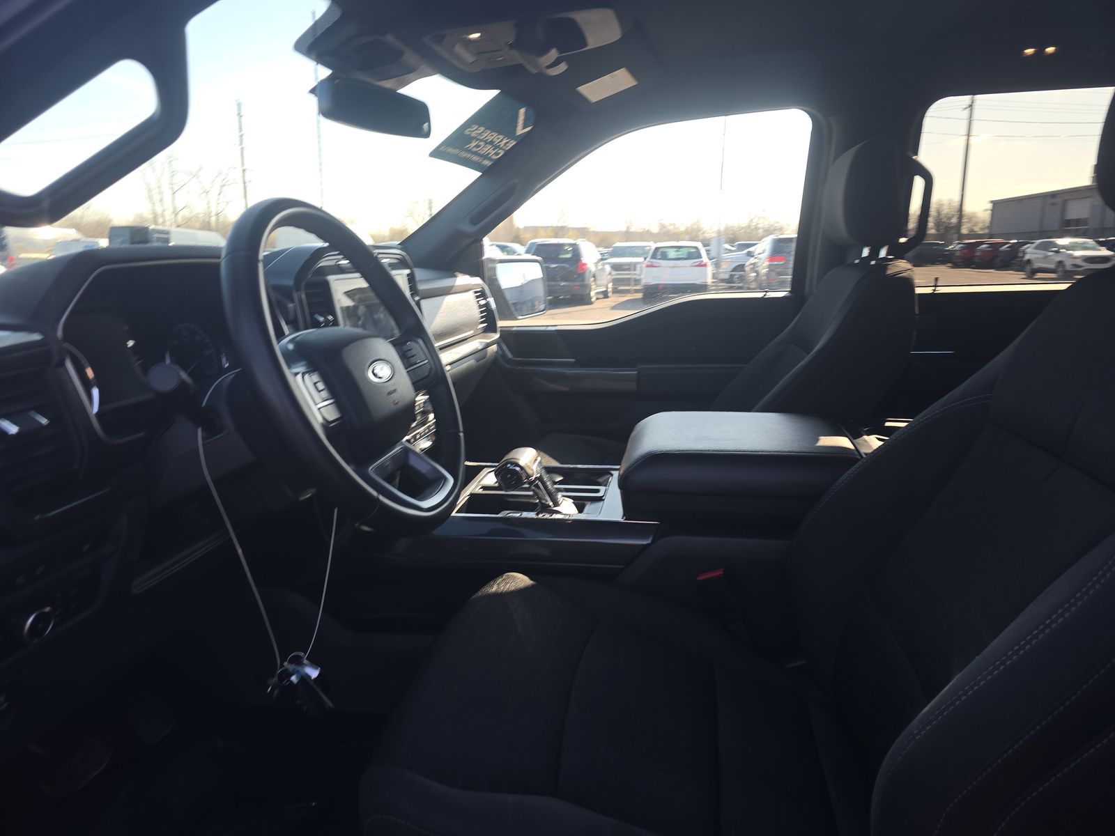 2023 Ford F-150 XLT AWD