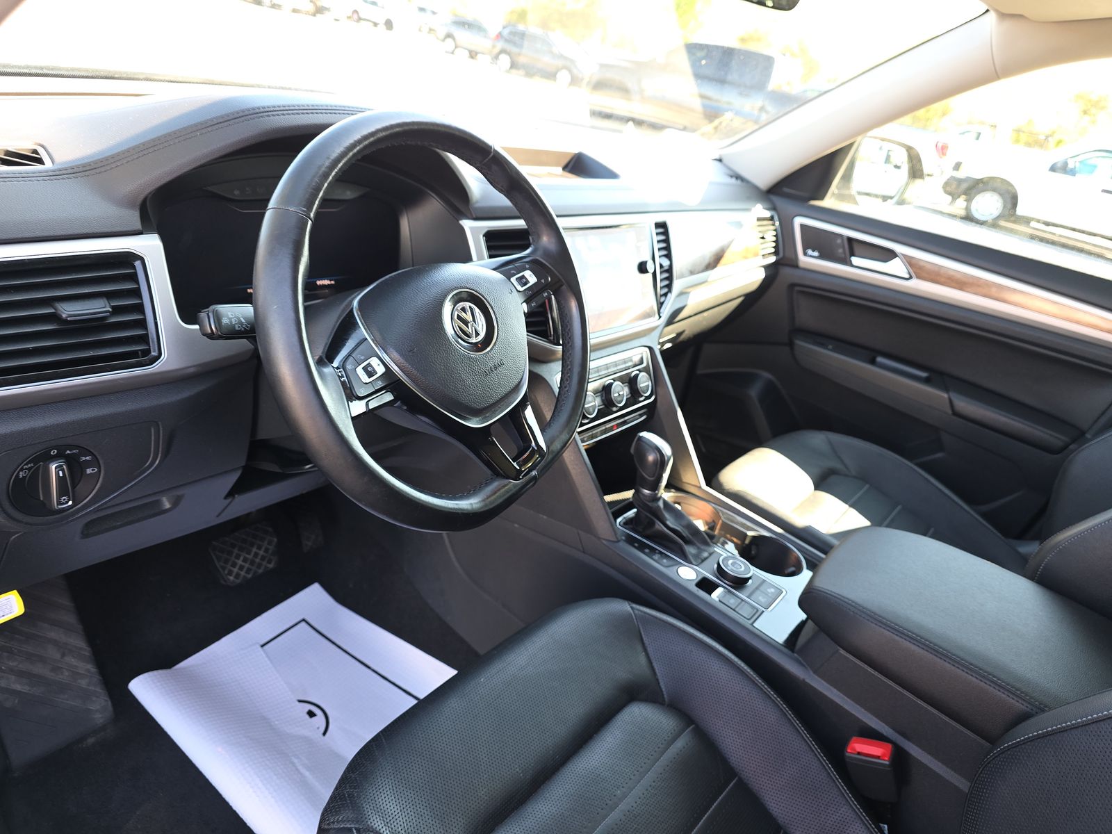 2018 Volkswagen Atlas 3.6L SEL Premium AWD