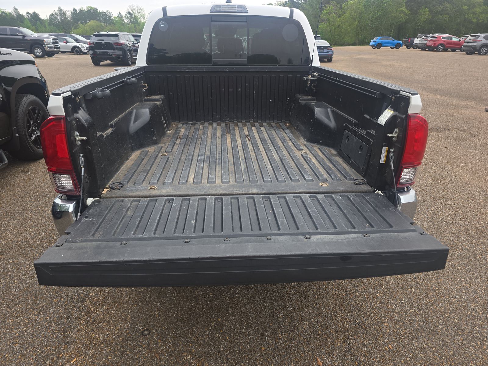 2020 Toyota Tacoma SR5 RWD