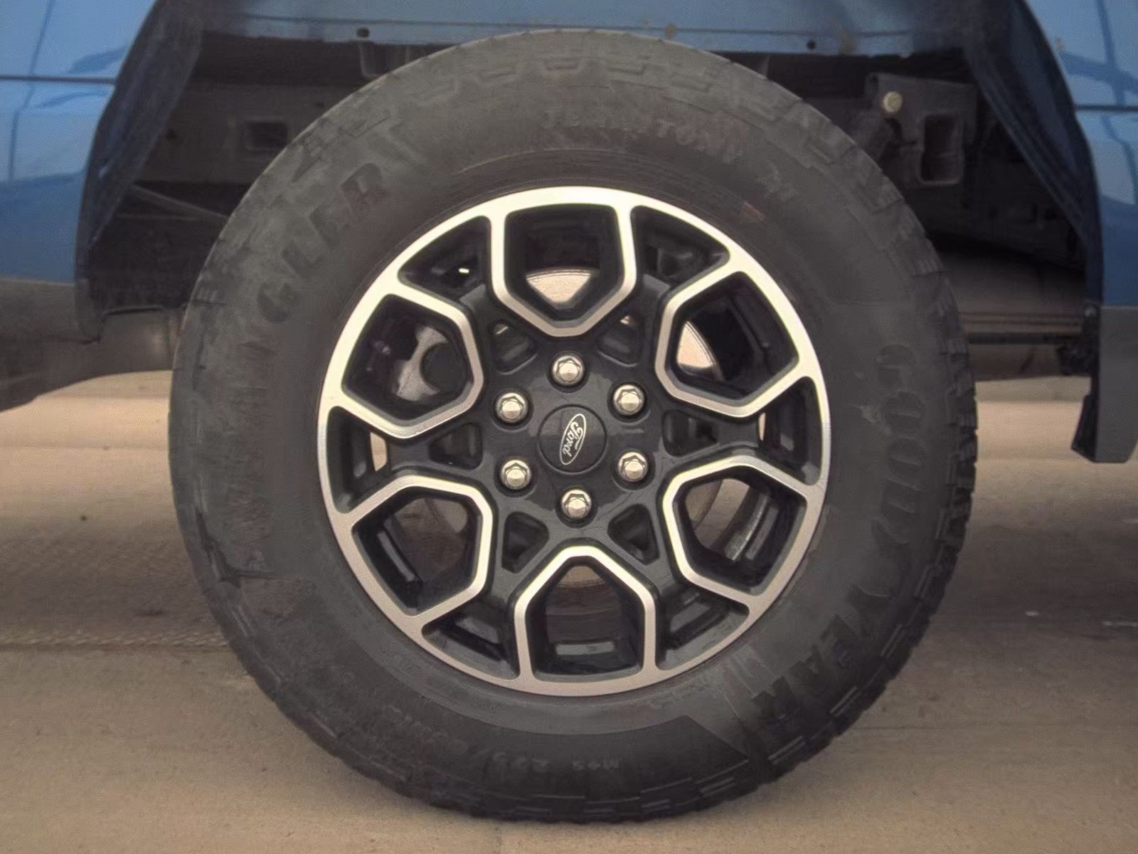 2023 Ford F-150 XLT AWD