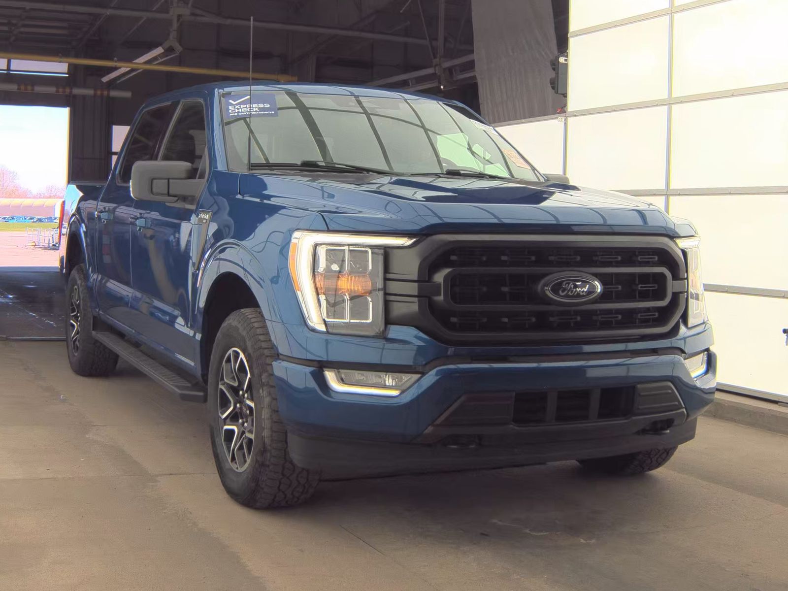 2023 Ford F-150 XLT AWD