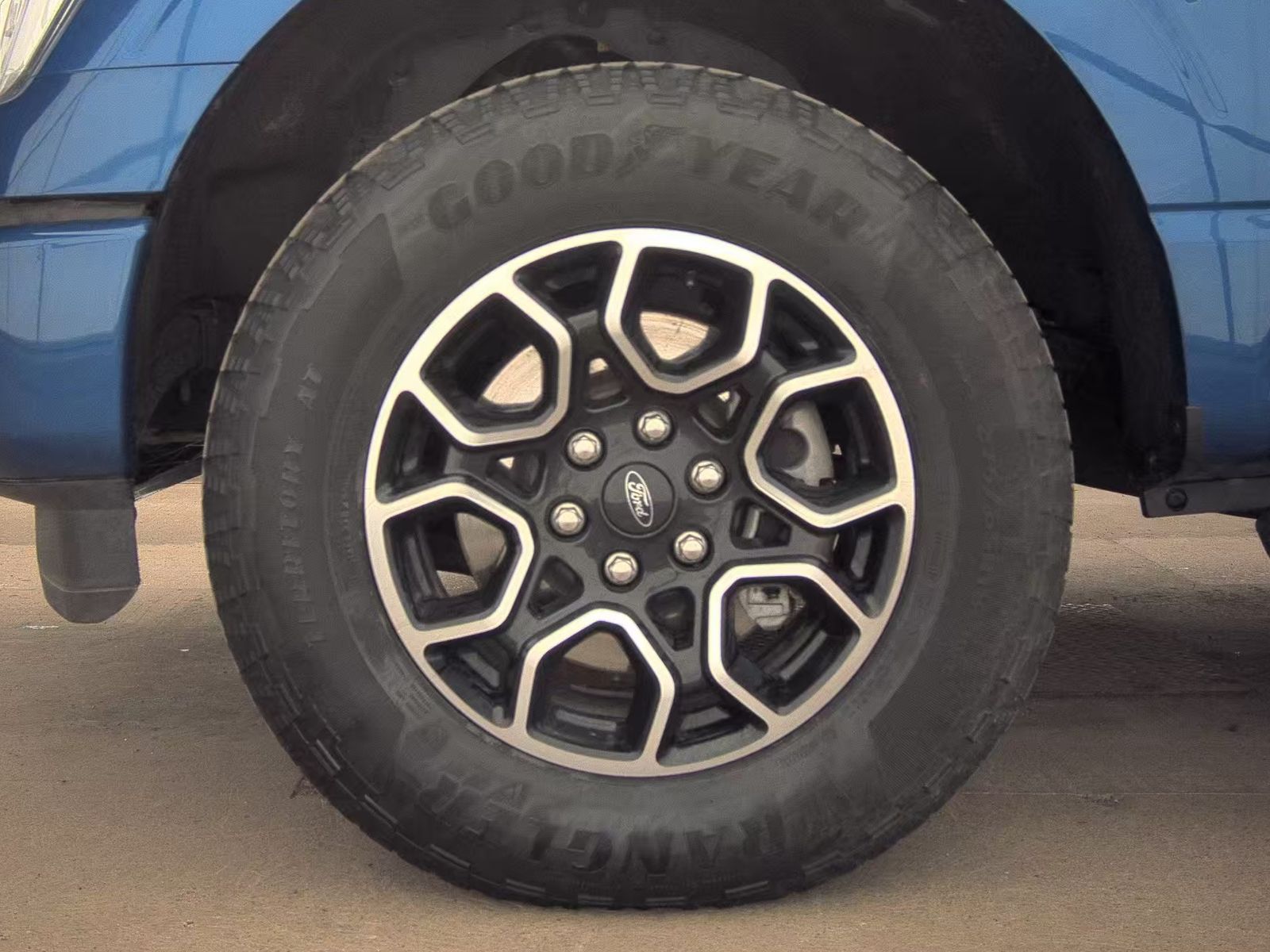 2023 Ford F-150 XLT AWD