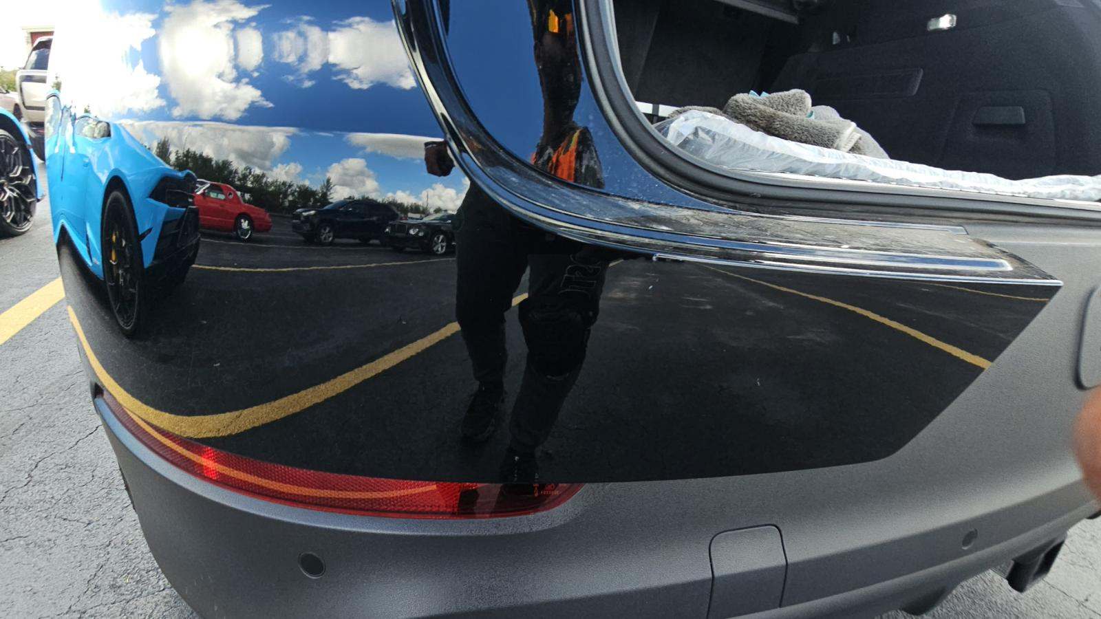 2024 Porsche Cayenne Base AWD