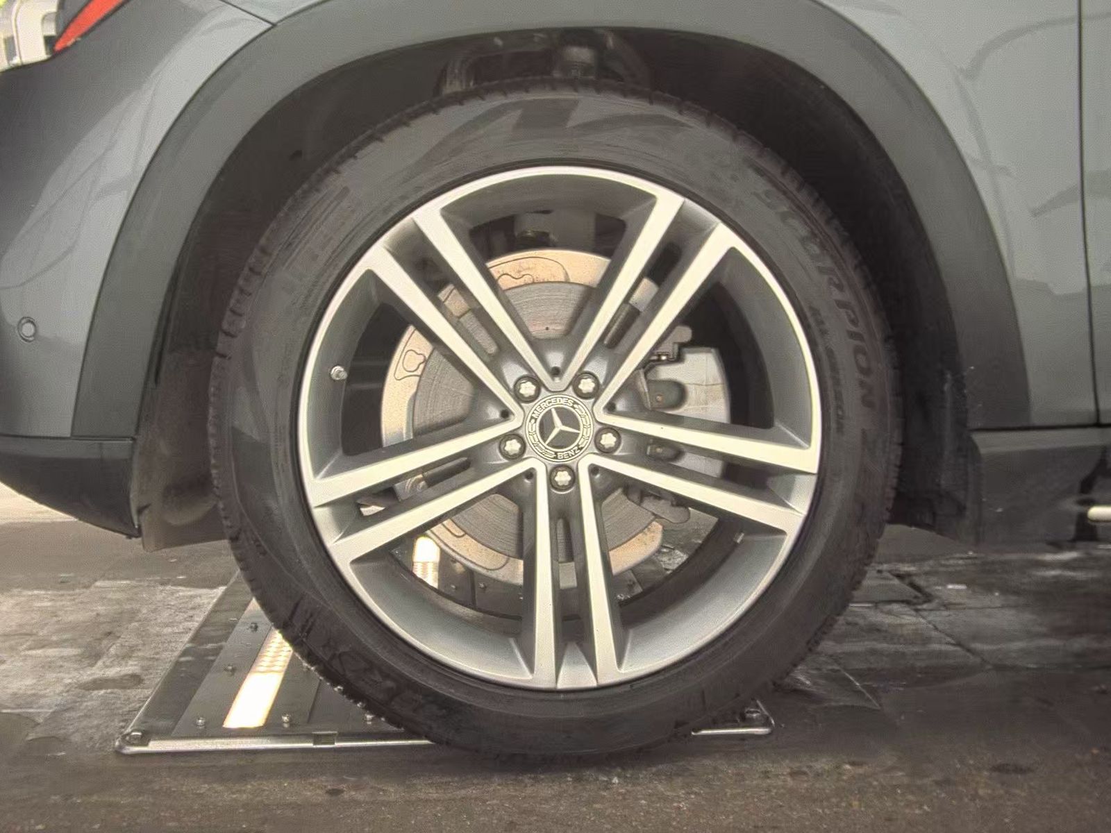 MERCEDES-BENZ GLE-CLASS - 10