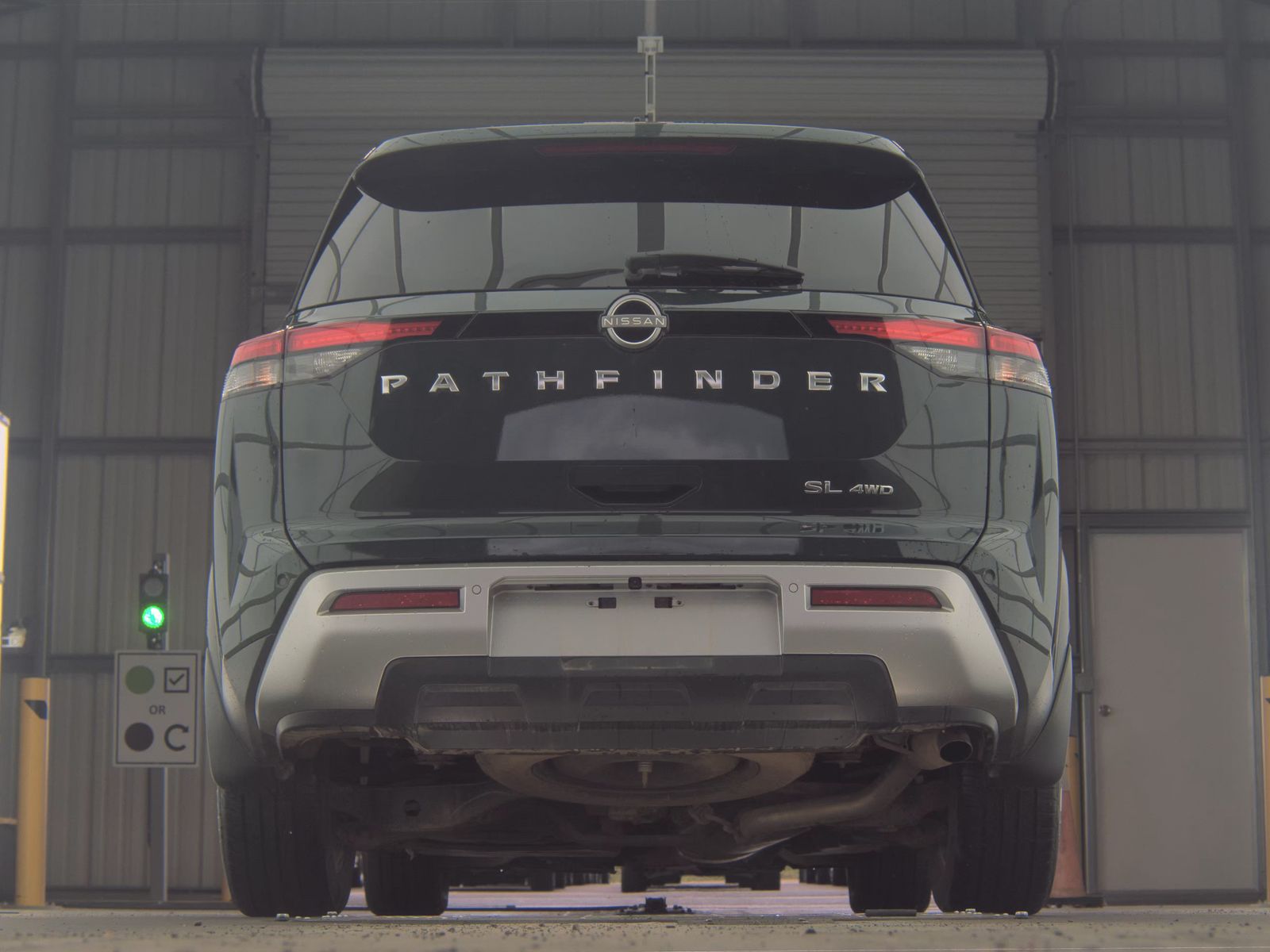 2025 Nissan Pathfinder SL AWD