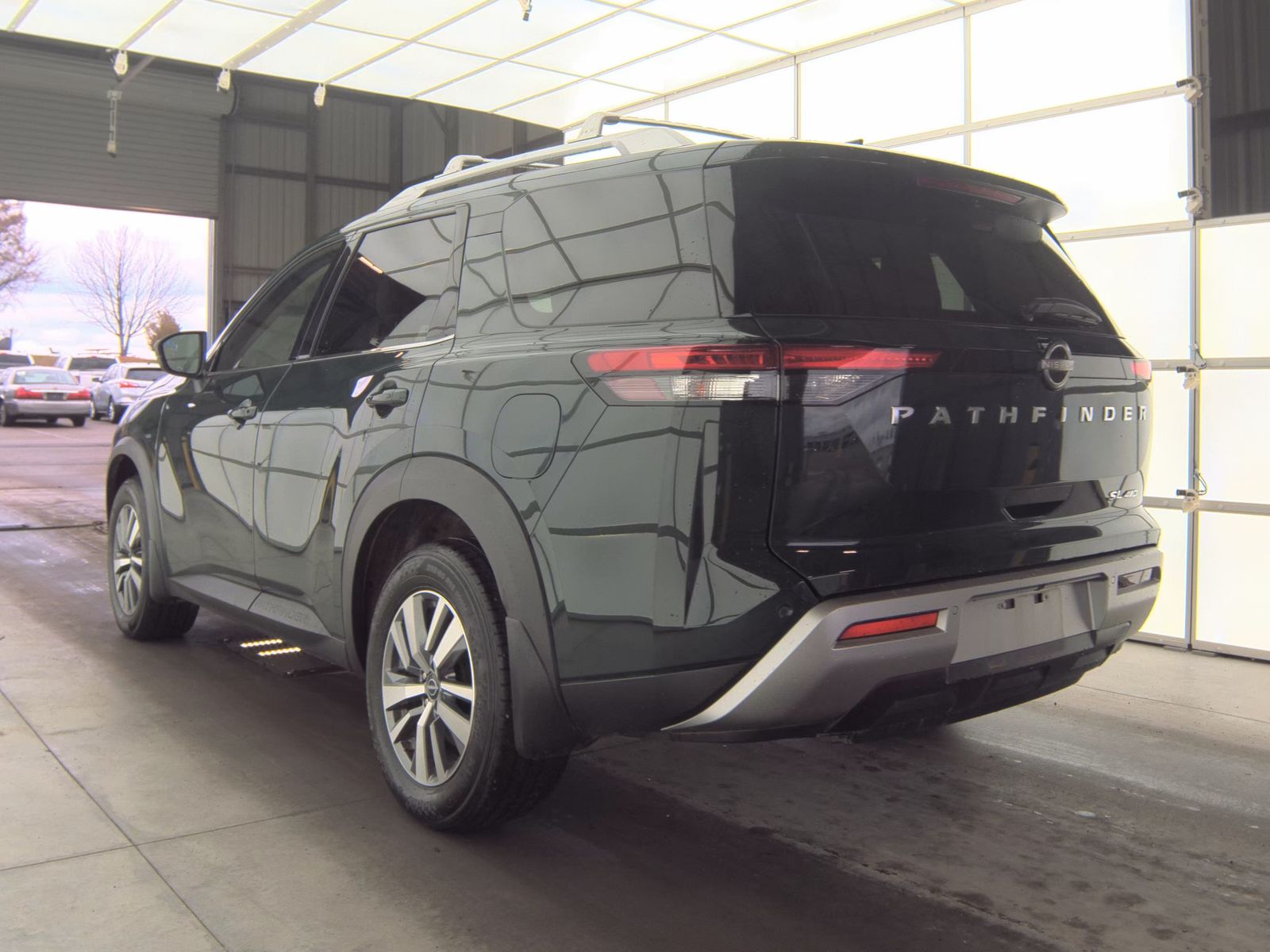 2025 Nissan Pathfinder SL AWD