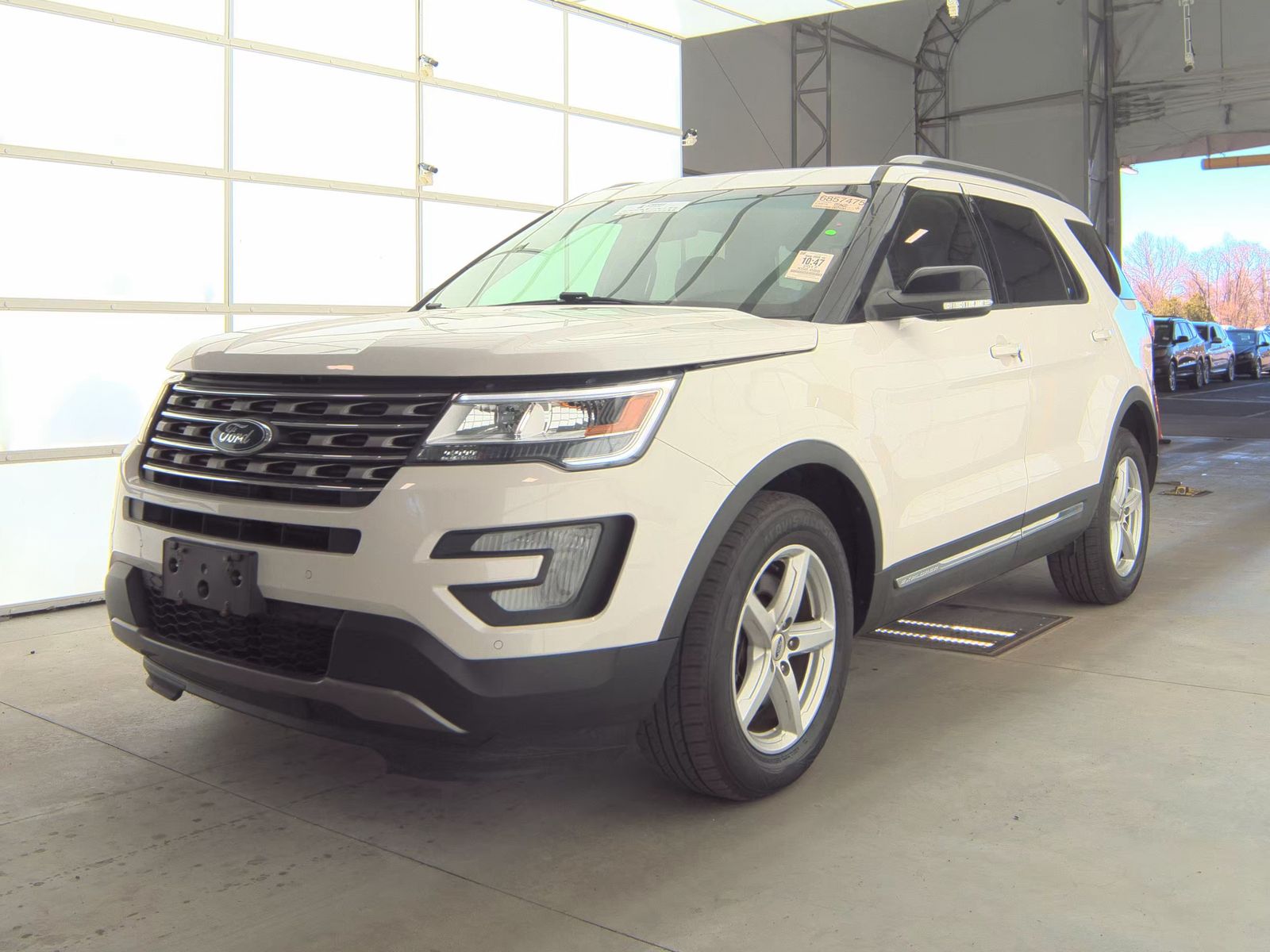 FORD EXPLORER - 1