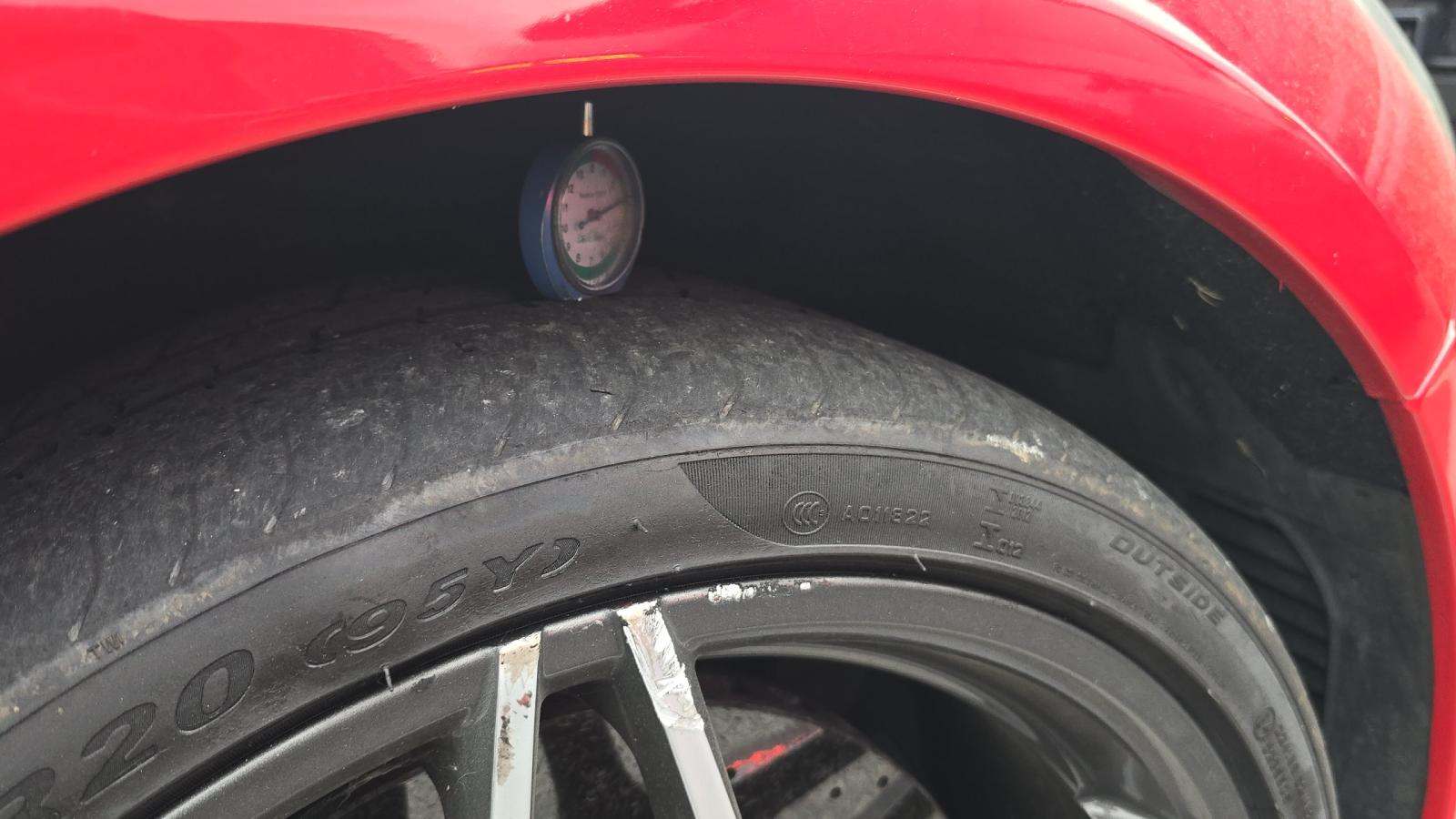 2017 Ferrari California T RWD