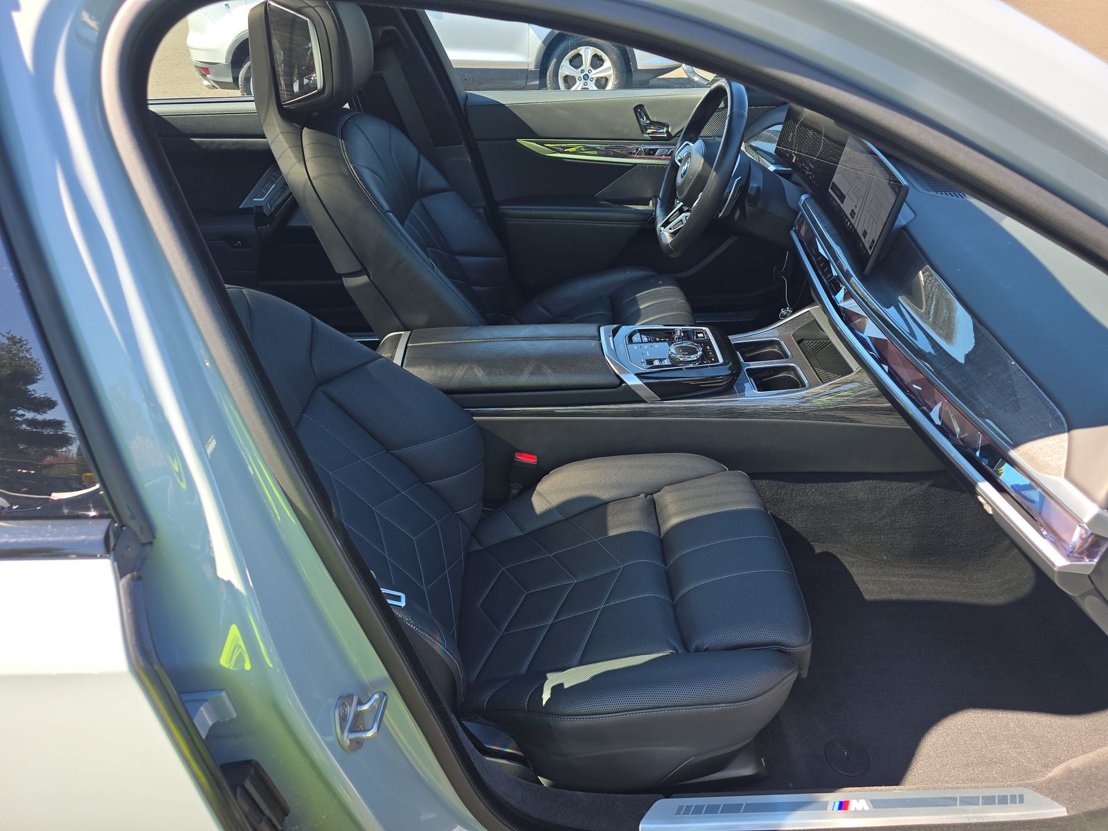 2024 BMW 7 Series 760i xDrive AWD