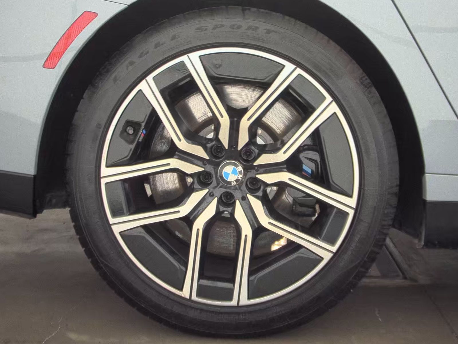 2024 BMW 7 Series 760i xDrive AWD