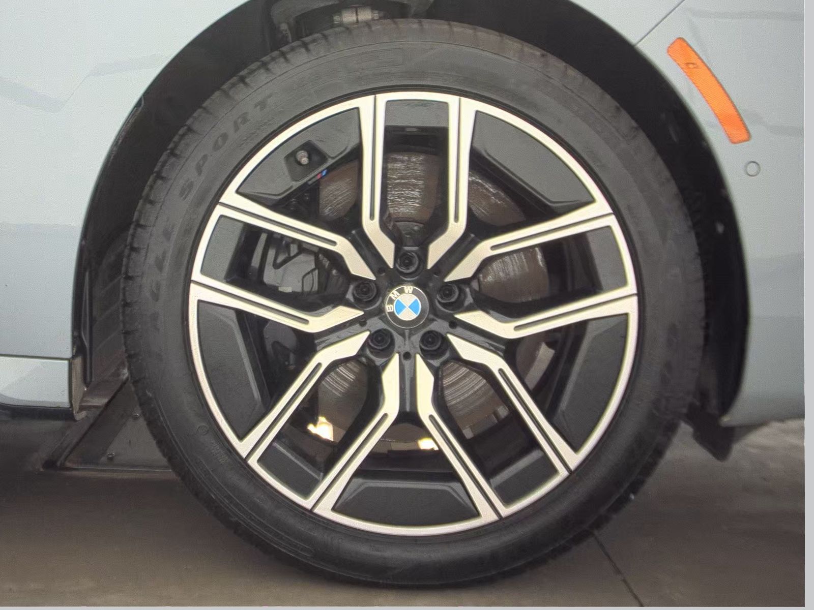 2024 BMW 7 Series 760i xDrive AWD