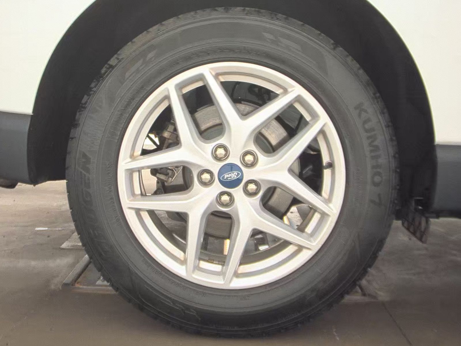 2021 Ford Edge SEL FWD