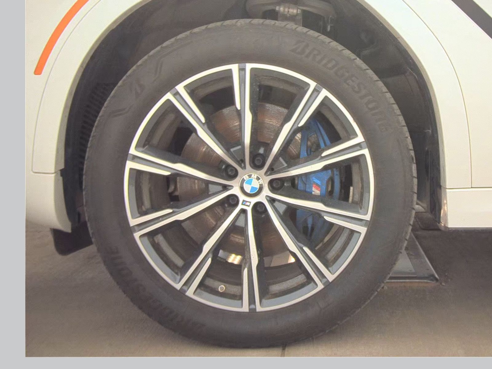 2026 BMW X6 xDrive40i AWD