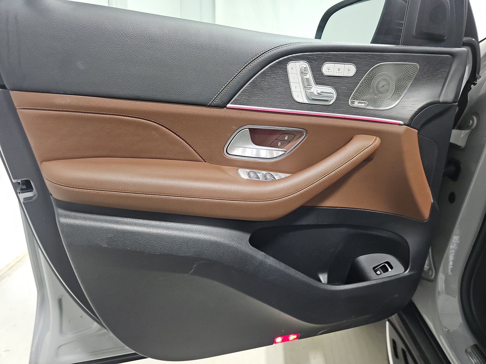 MERCEDES-BENZ GLS-CLASS - 10