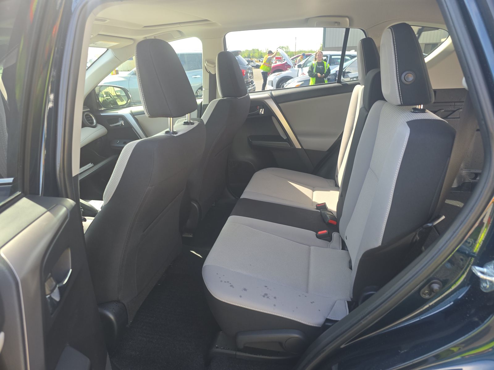 2017 Toyota RAV4 XLE FWD