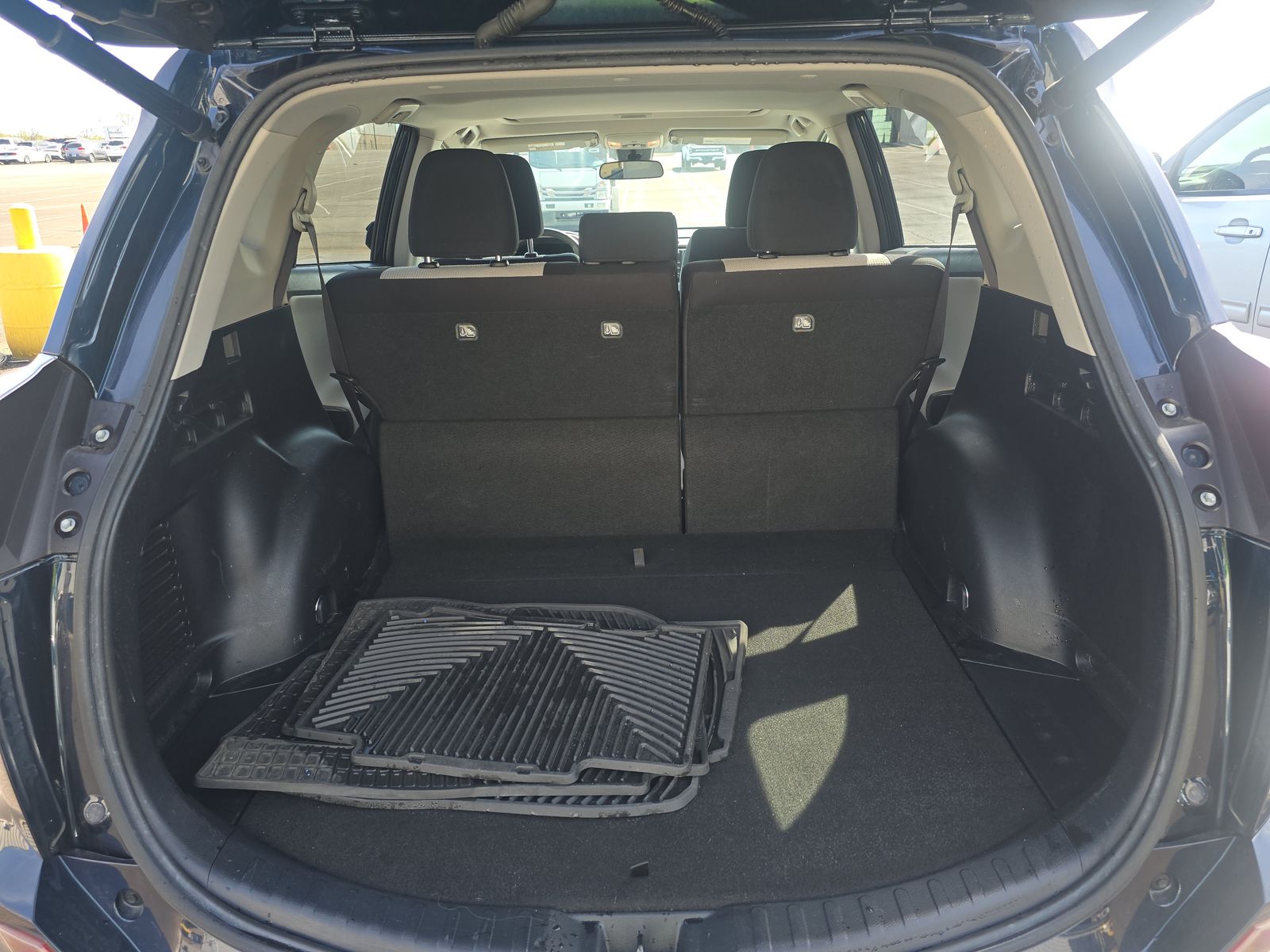 2017 Toyota RAV4 XLE FWD