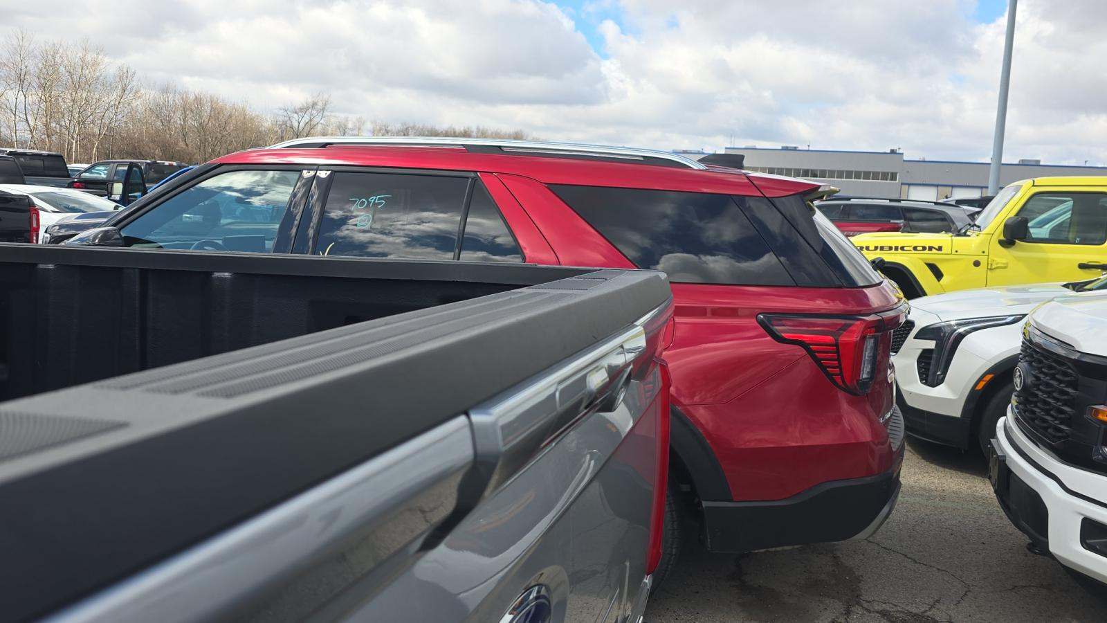 2023 Ford F-150 Lariat AWD