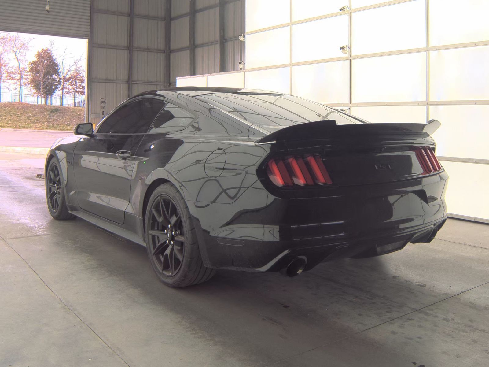 2017 Ford Mustang GT RWD