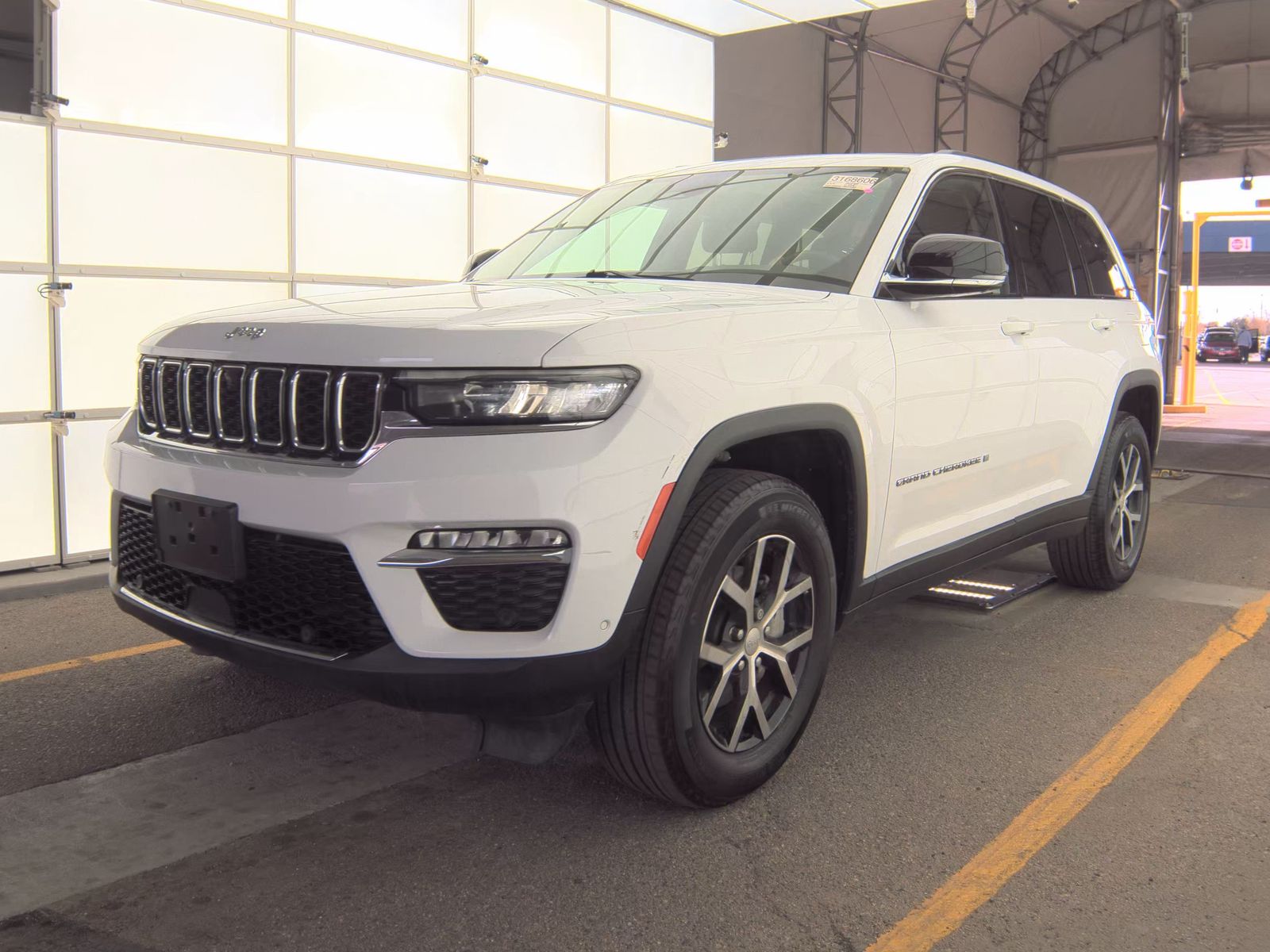 2023 Jeep Grand Cherokee Limited AWD