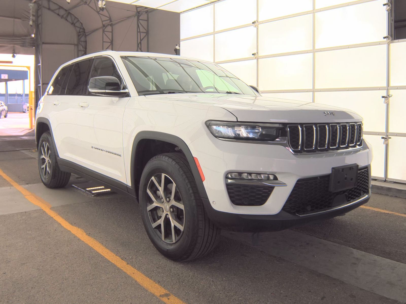 2023 Jeep Grand Cherokee Limited AWD