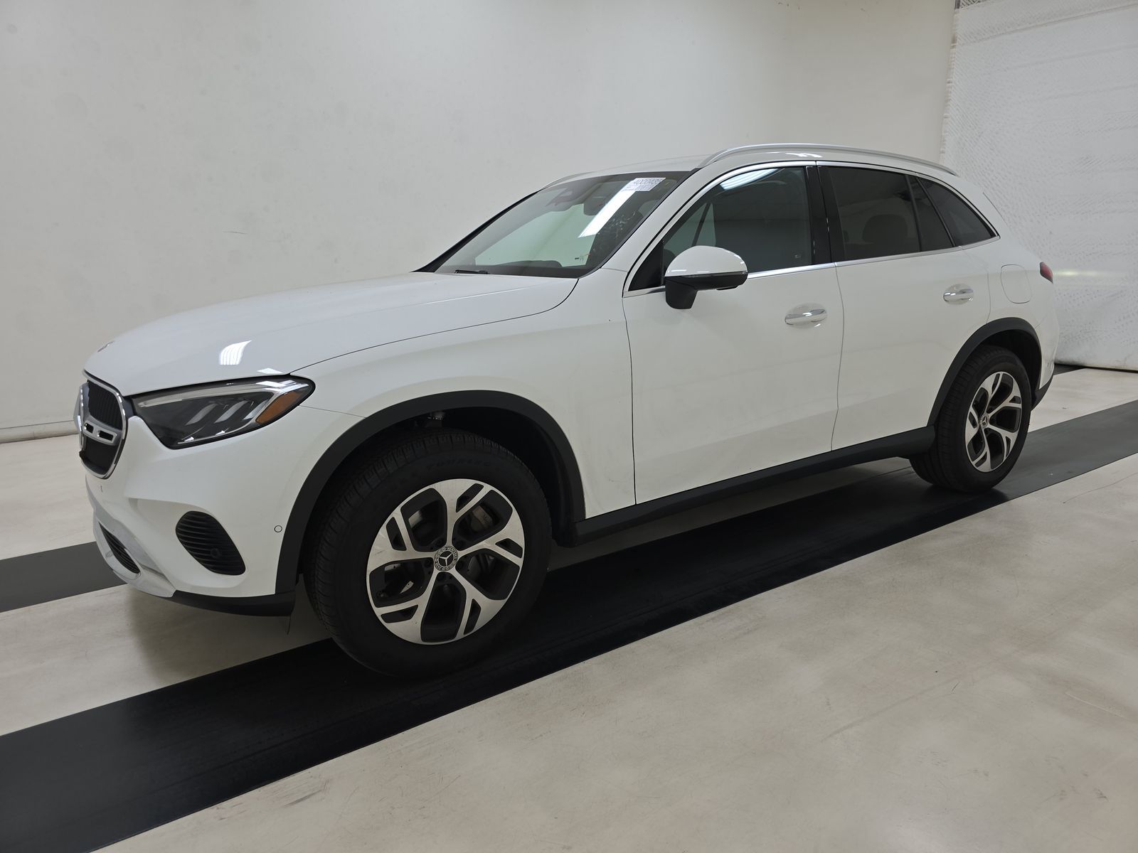 MERCEDES-BENZ GLC - 1