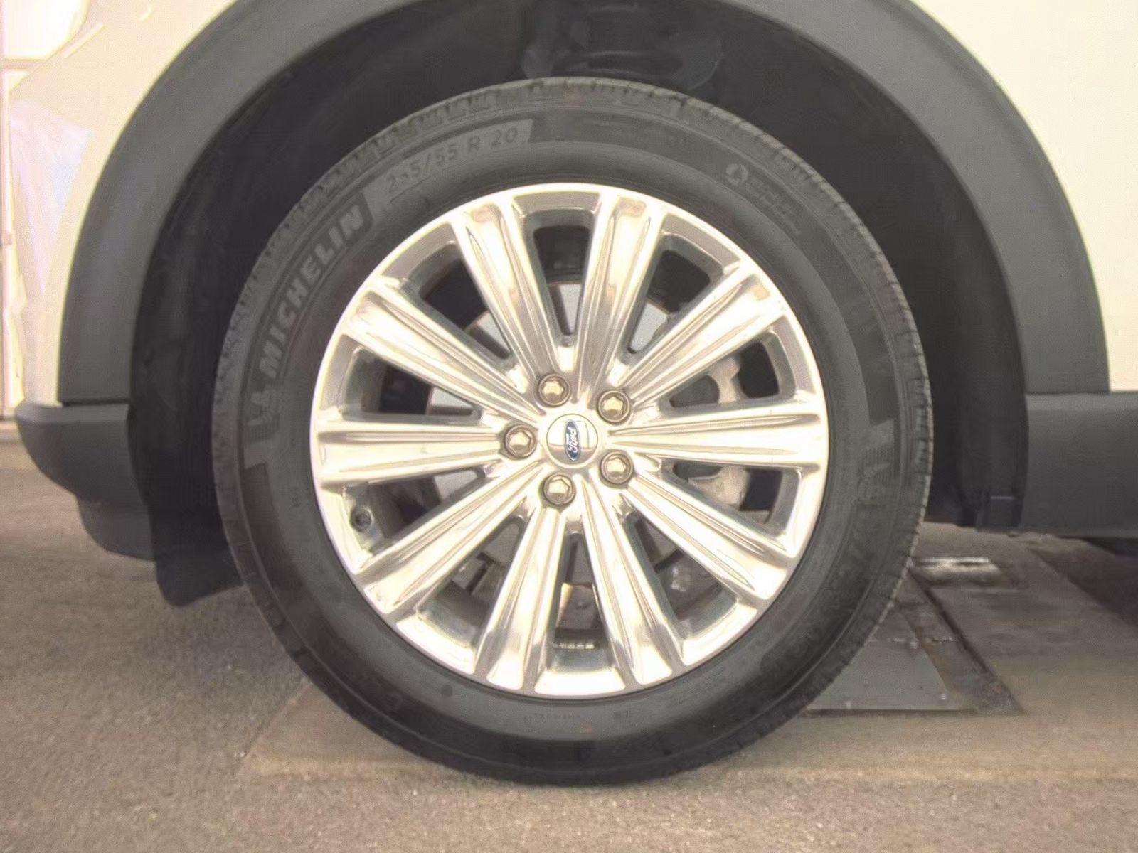 2023 Ford Explorer Limited AWD