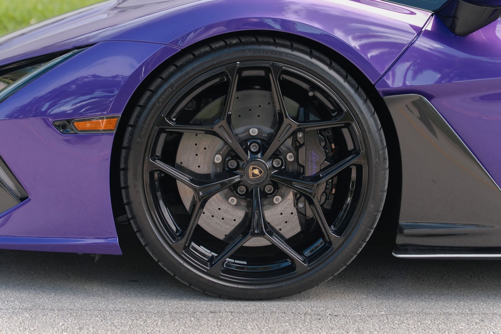 2024 Lamborghini Revuelto Base AWD