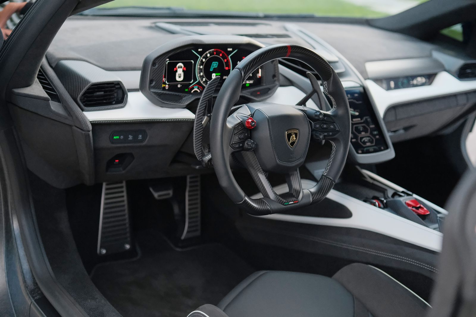 2024 Lamborghini Revuelto Base AWD