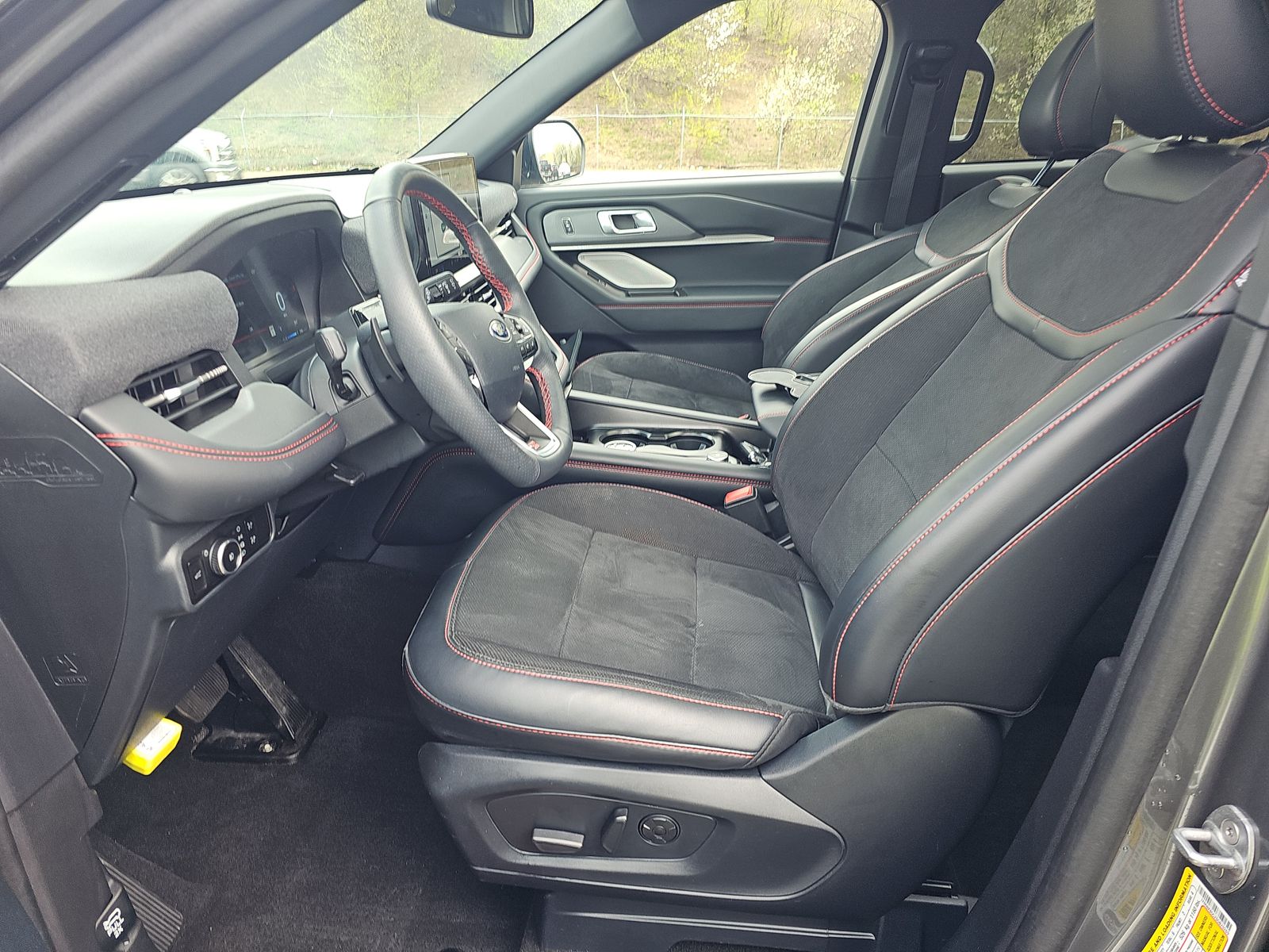 2025 Ford Explorer ST AWD