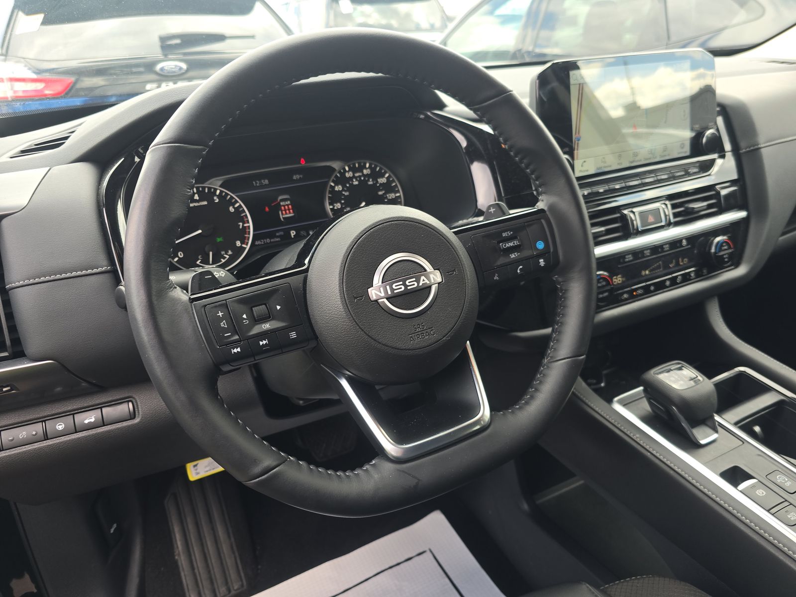 2025 Nissan Pathfinder SL AWD