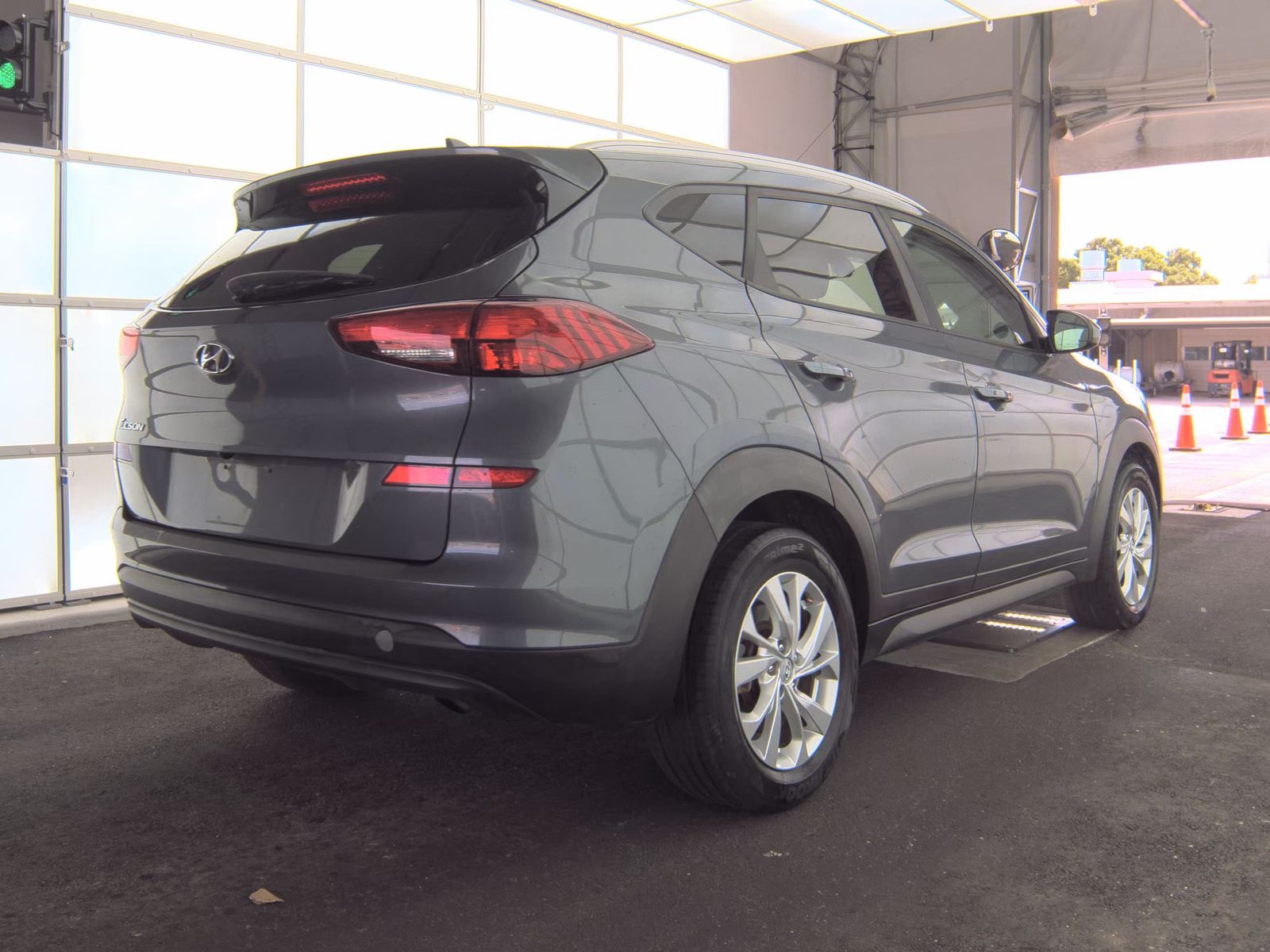 HYUNDAI TUCSON - 6