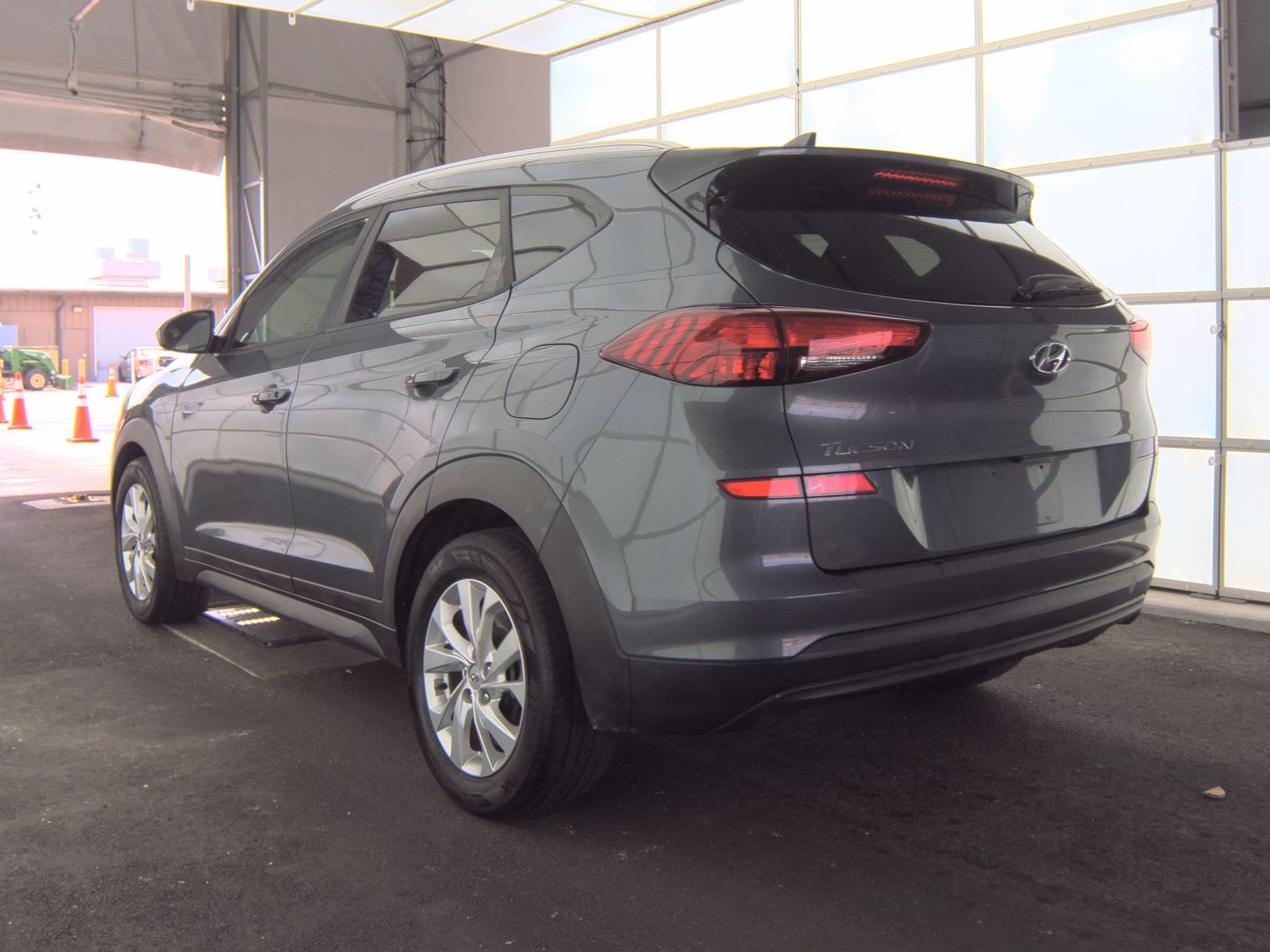 HYUNDAI TUCSON - 9
