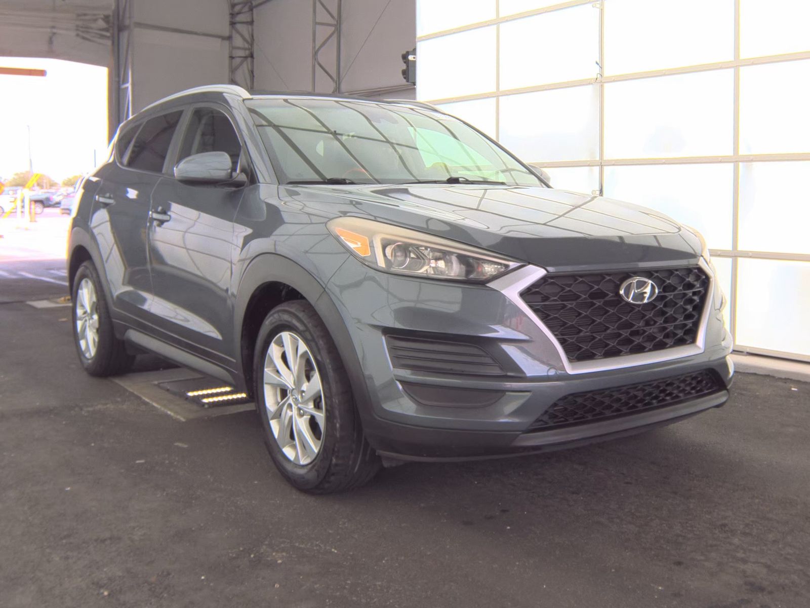 HYUNDAI TUCSON - 5