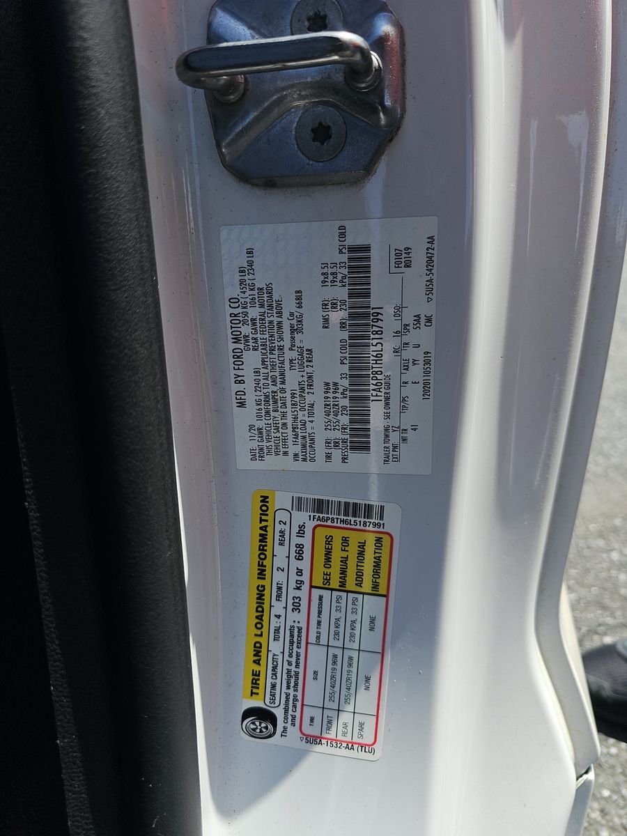 2020 Ford Mustang EcoBoost Premium RWD