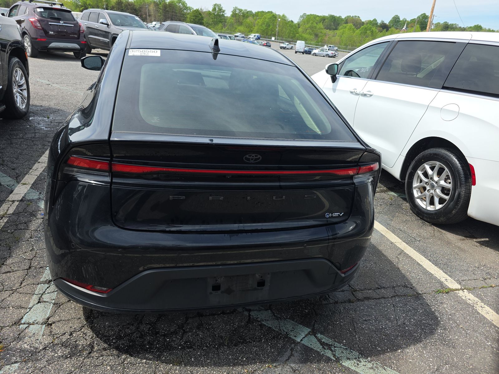 2024 Toyota Prius LE FWD